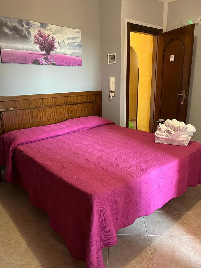 La Villa Del Patrizio Όστια Αντίκα Εξωτερικό φωτογραφία