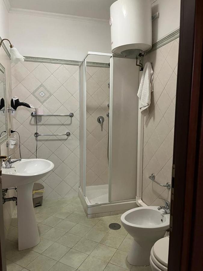 La Villa Del Patrizio Όστια Αντίκα Εξωτερικό φωτογραφία